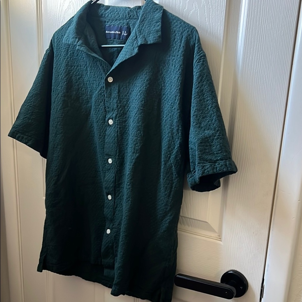 Men's Green Short Sleeve Shirt